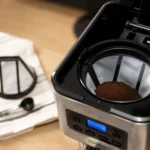 Ekspres do kawy Cecotec Coffee 66 Smart Plus 3