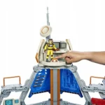 Figurka zabawka Disney and Pixar Lightyear Ultimate Star Command Base 4