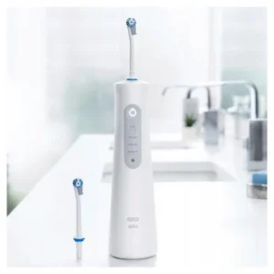 Irygator Oral-B OxyJet MD20 z mikrobąbelkami biały 136 ml 2