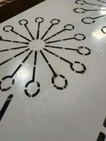 Ekran zapewniający prywatność w ogrodzie Srebrny, motyw kwiatu 32 x 140 cm 13